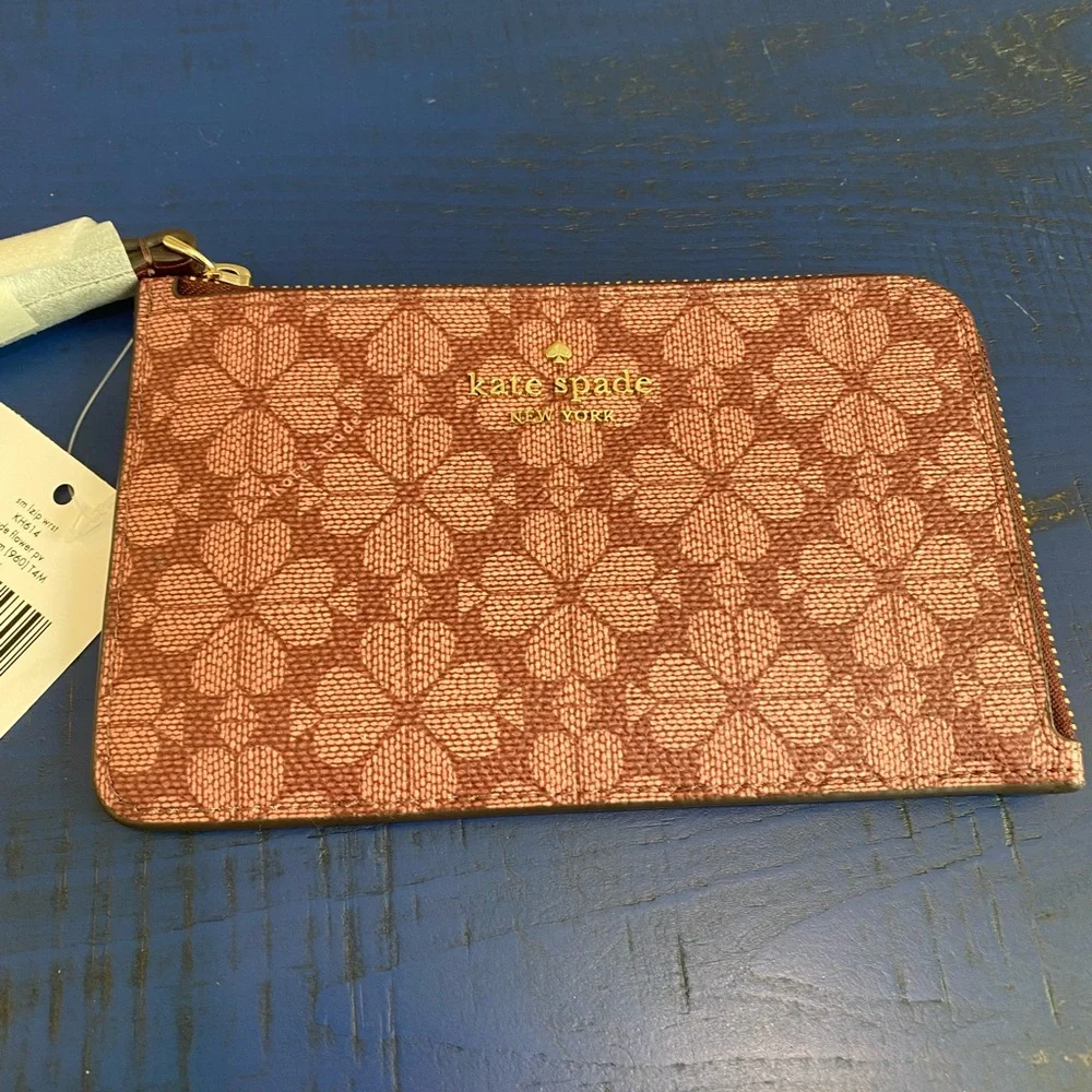 (NEW) Beautiful Kate Spade Brown Zip Wristlet w/strap! - Picture 2 of 4